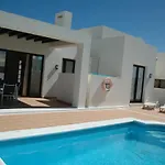 Ereza Buganvillas Villa