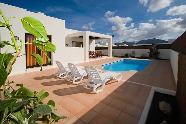 Ereza Buganvillas * プラヤ・ブランカ